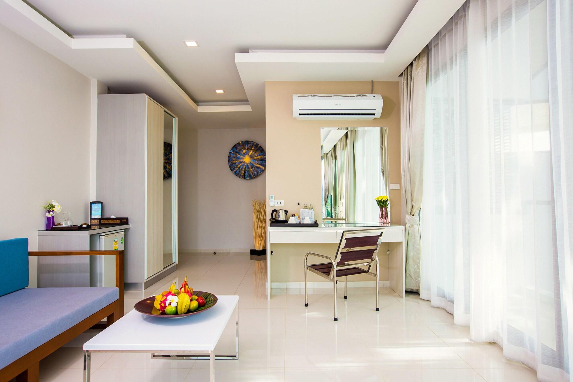Buri Beach Resort 코팡안 외부 사진