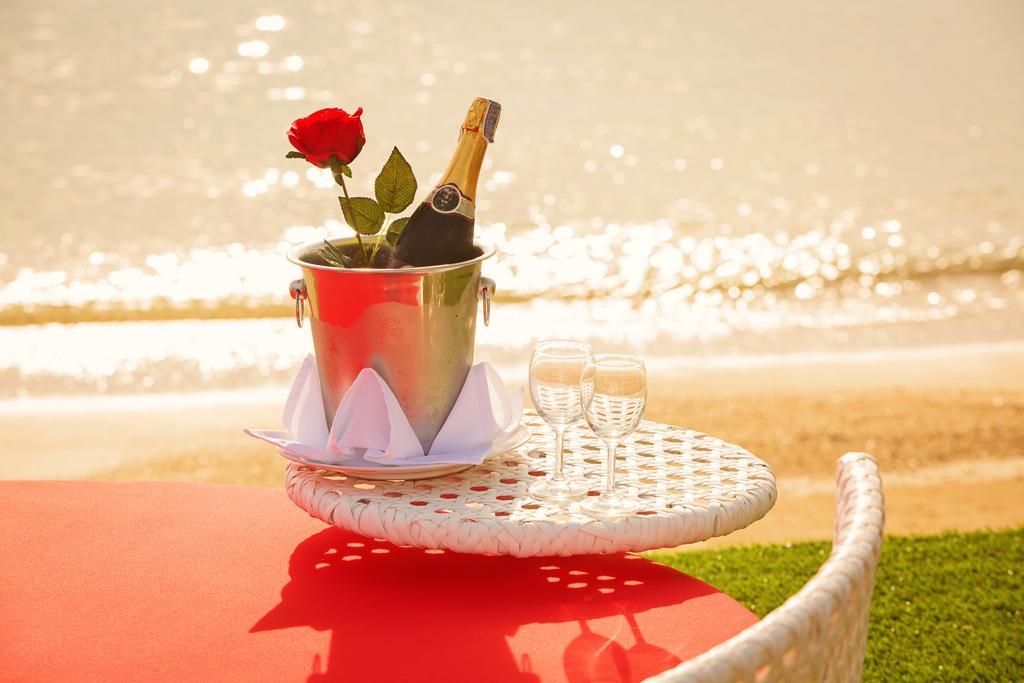 Buri Beach Resort 코팡안 외부 사진