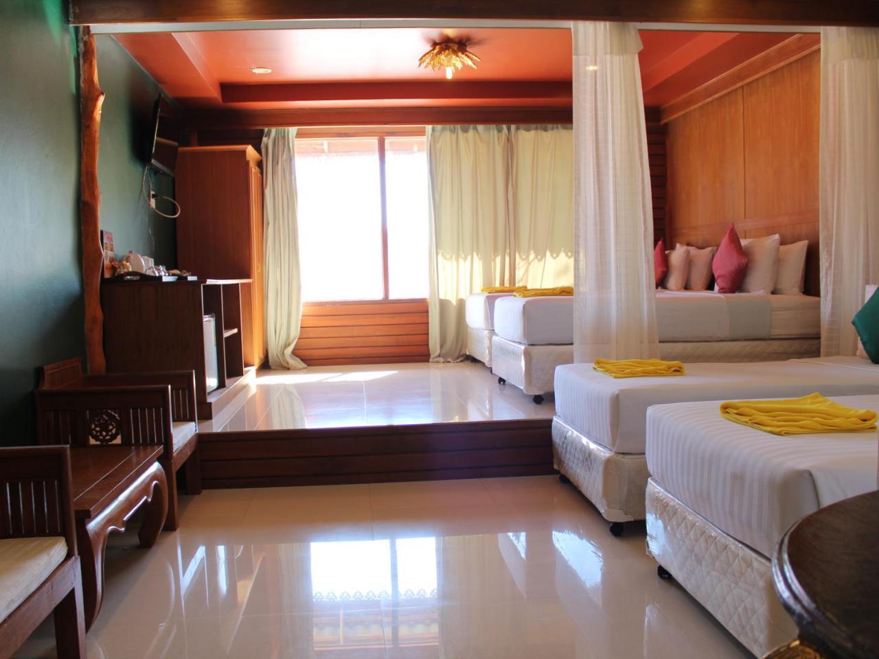 Buri Beach Resort 코팡안 외부 사진