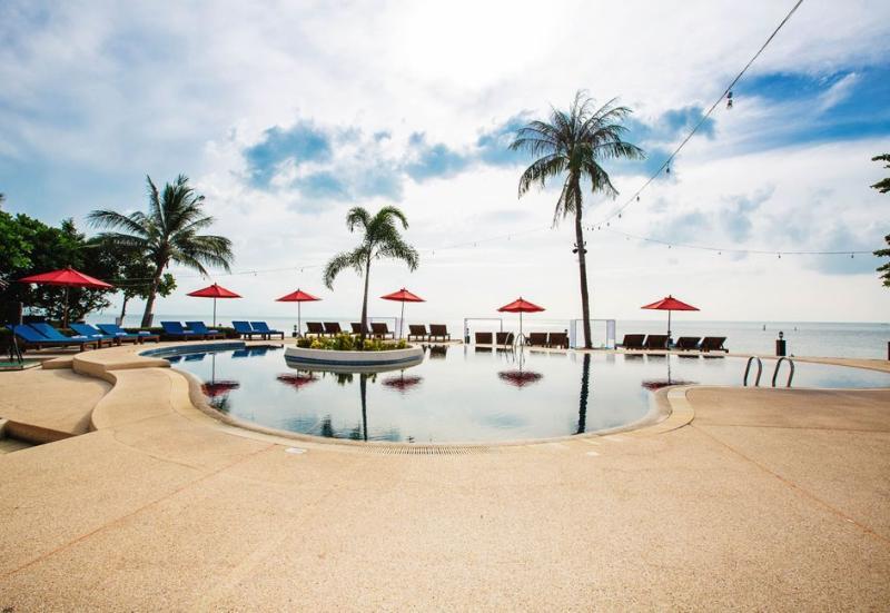 Buri Beach Resort 코팡안 외부 사진